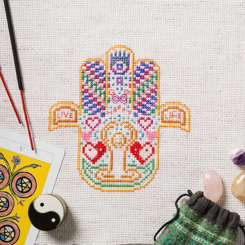 Karen Seelig's Helping Hands Design from Issue 11