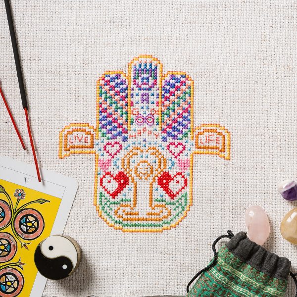 Karen Seelig's Helping Hands Design from Issue 11