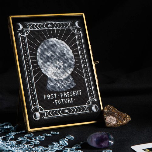 Tiny Modernist - Fortune Teller