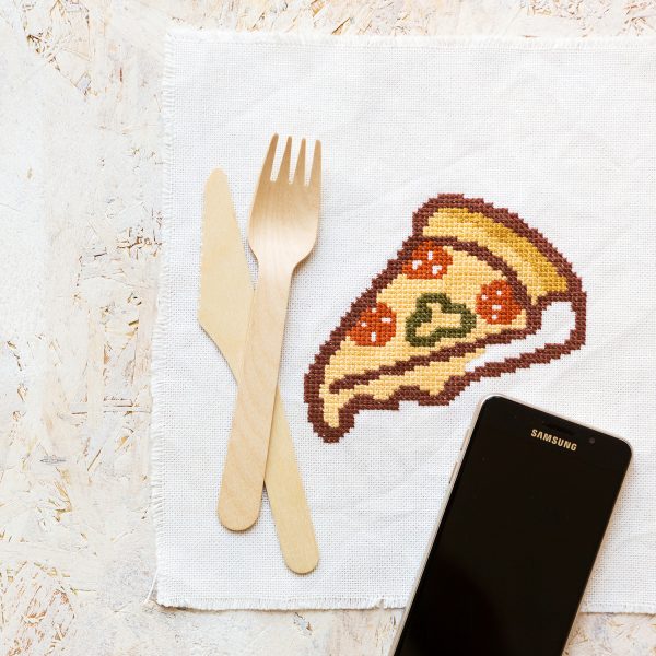 Mr X Stitch - Emoji Pizza