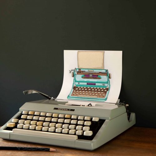 Sweet Annet - Typewriter