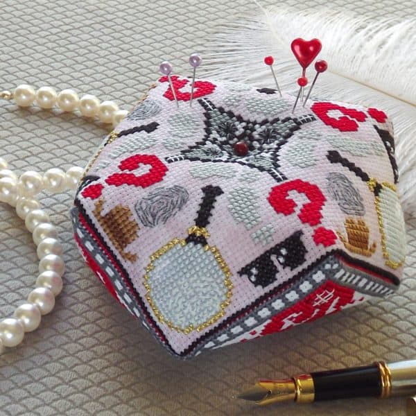 Fuzzy Fox Designs - Pinning Down The Truth